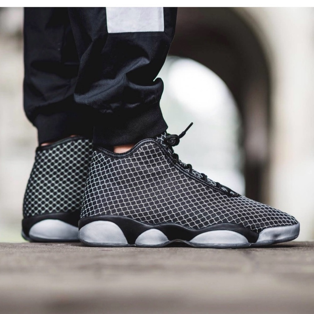 Air Jordan Horizon 'Black White'